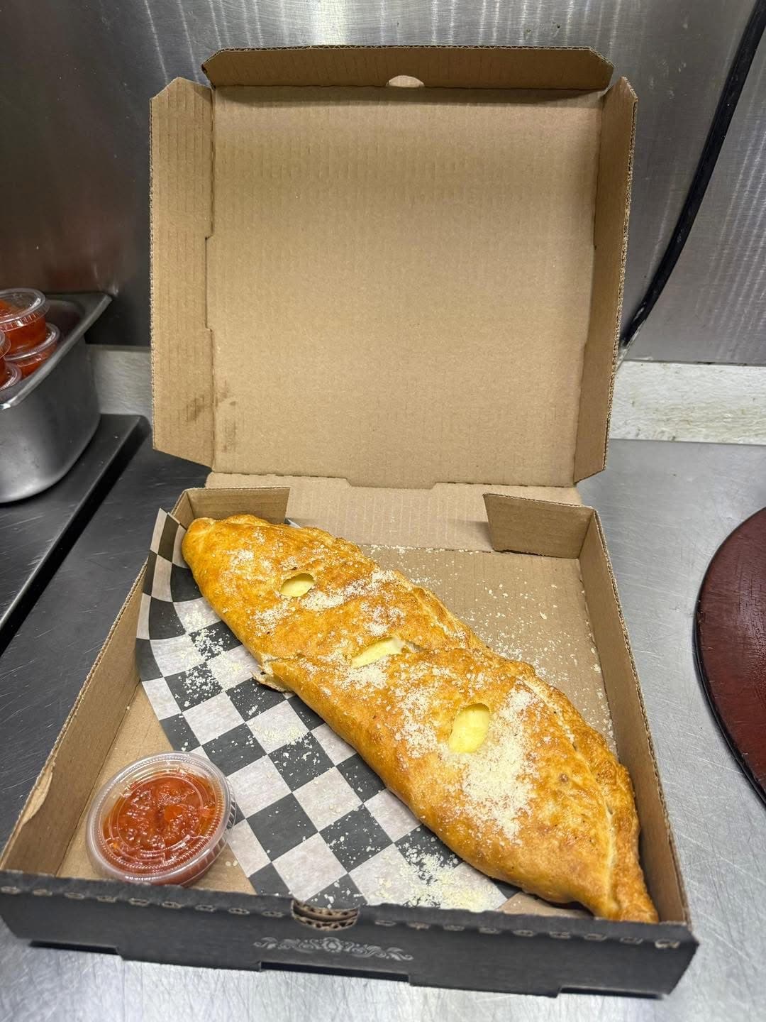 Calzone Supreme